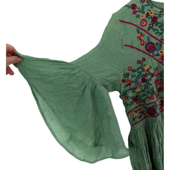 Umgee Sage Half Bell Sleeve Boho Bliss Embroidered Dress Rayon Size Small C0384 - Picture 5 of 6